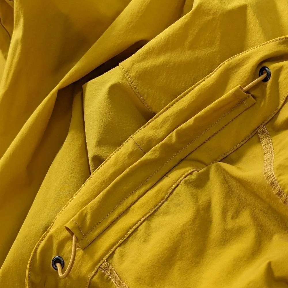Jotunheim Norway Packable Yellow Hooded Windbreaker Jacket Women's Sz L